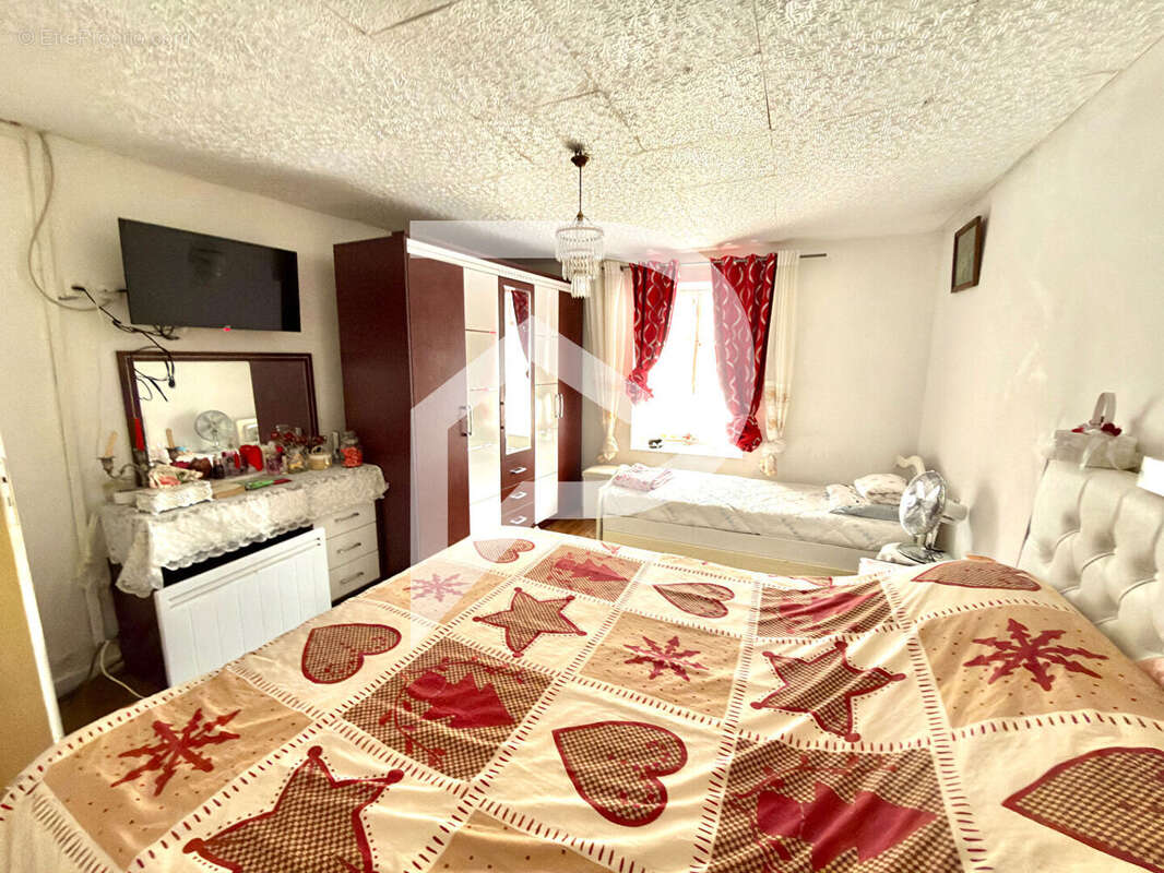 Maison à HUILLIECOURT