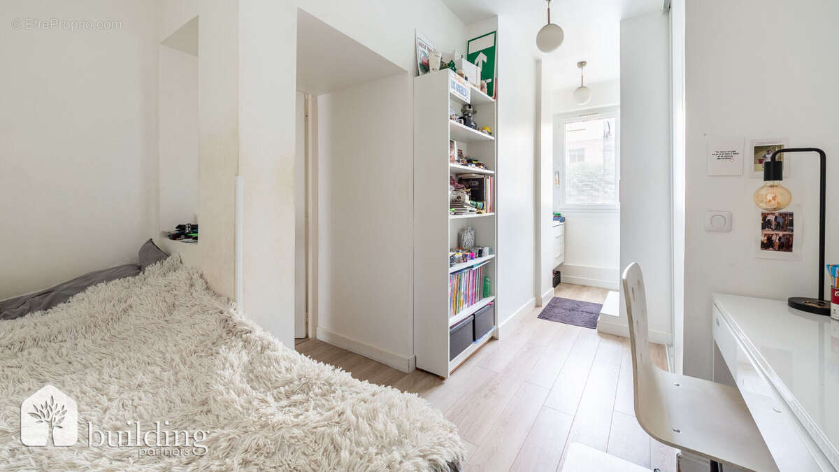 Neuilly-sur-Seine Saint-James - Duplex familial 7 pièces de 144,5 m² avec jardin de 59 m² - photo 15