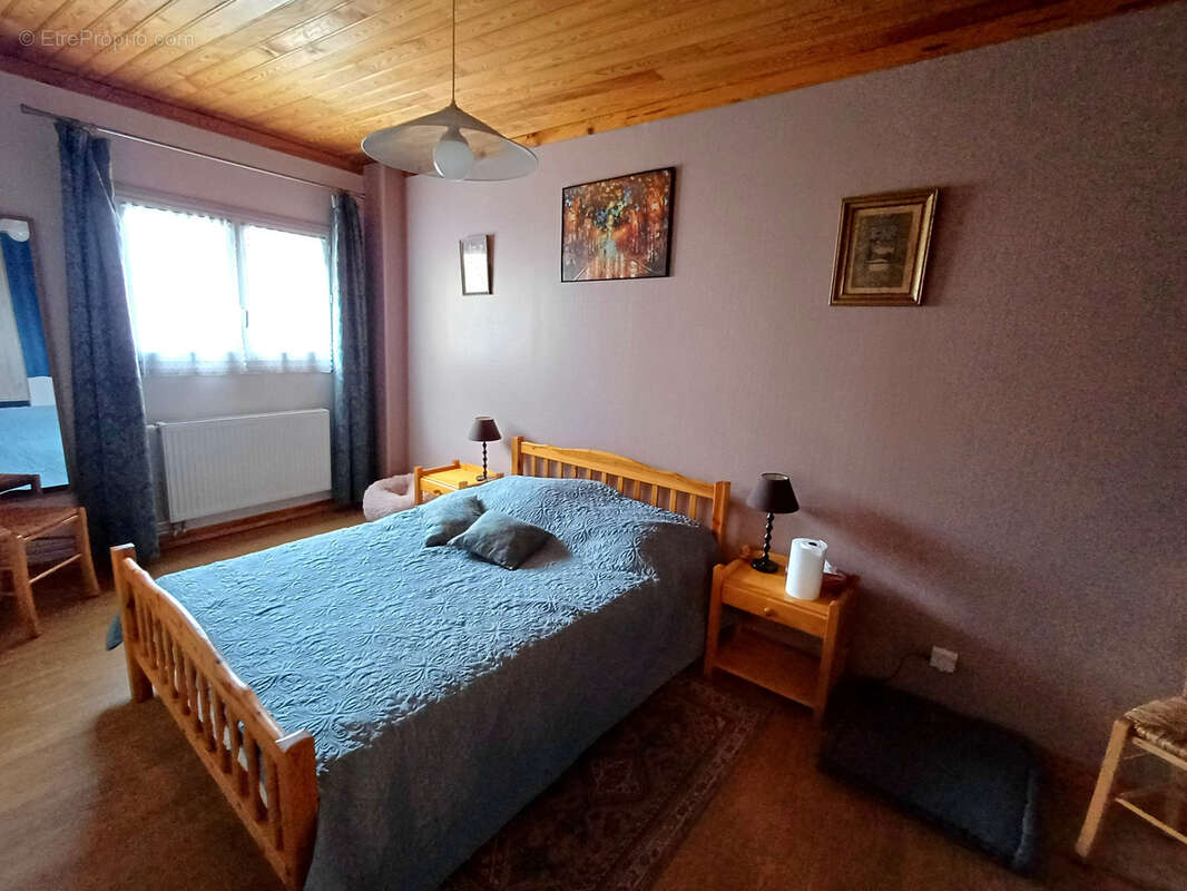 Maison à CRAPONNE-SUR-ARZON