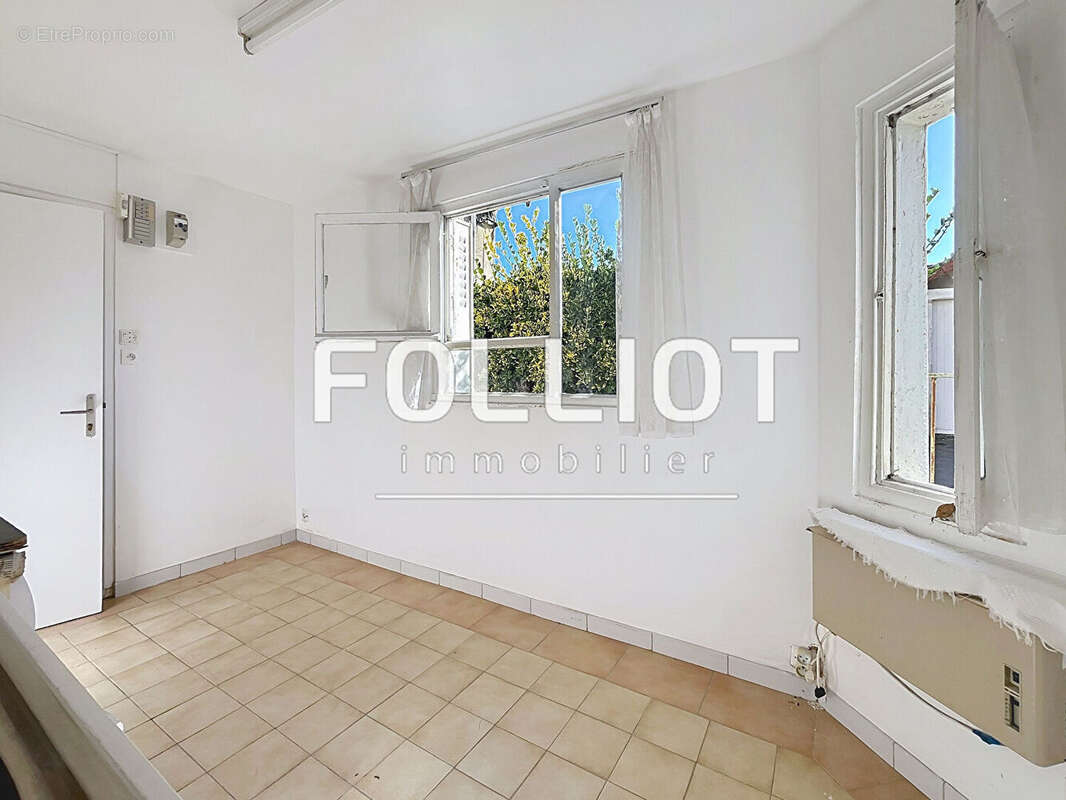 SAINT AUBIN SUR MER : appartement T2 à rénover (39 m²) à vendre - photo 6