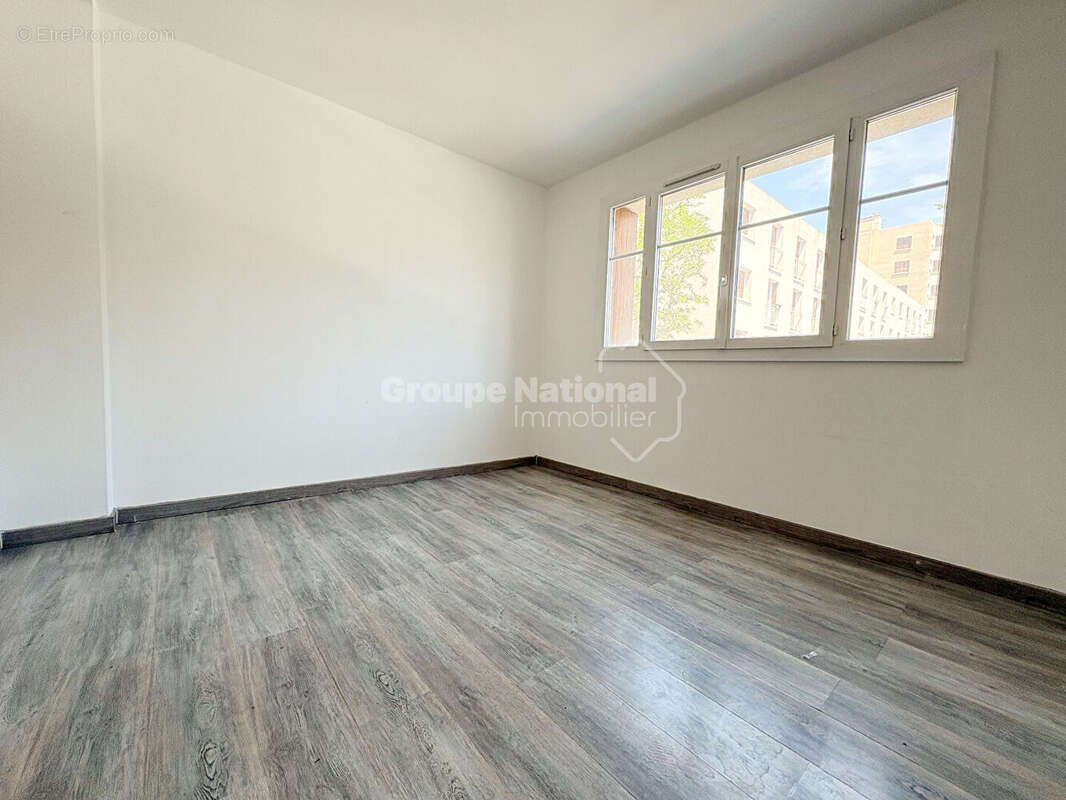 À vendre : Appartement T3 de 69 m2 lumineux avec balcon - Proche centre-ville - photo 6