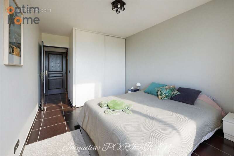 Appartement à MARSEILLE-15E