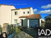 Photo 1 - Maison à JAUNAY-CLAN