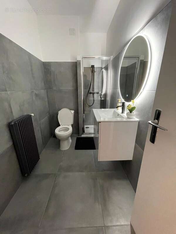 Appartement à LE CANNET