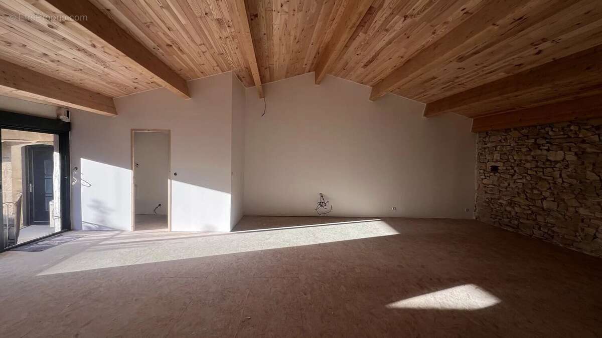 Appartement Loft 68m² - photo 2