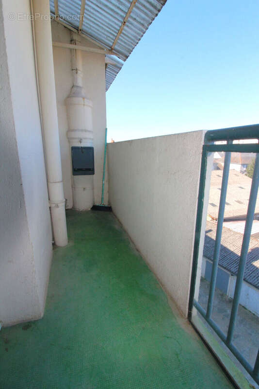 Appartement traversant Chalon Sur Saône T3 - Saint-Jean-des-Vignes - photo 6