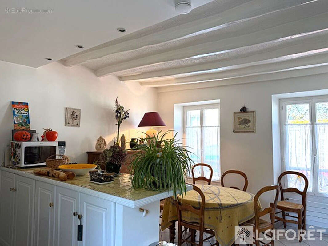 Maison à FONTAINEBLEAU