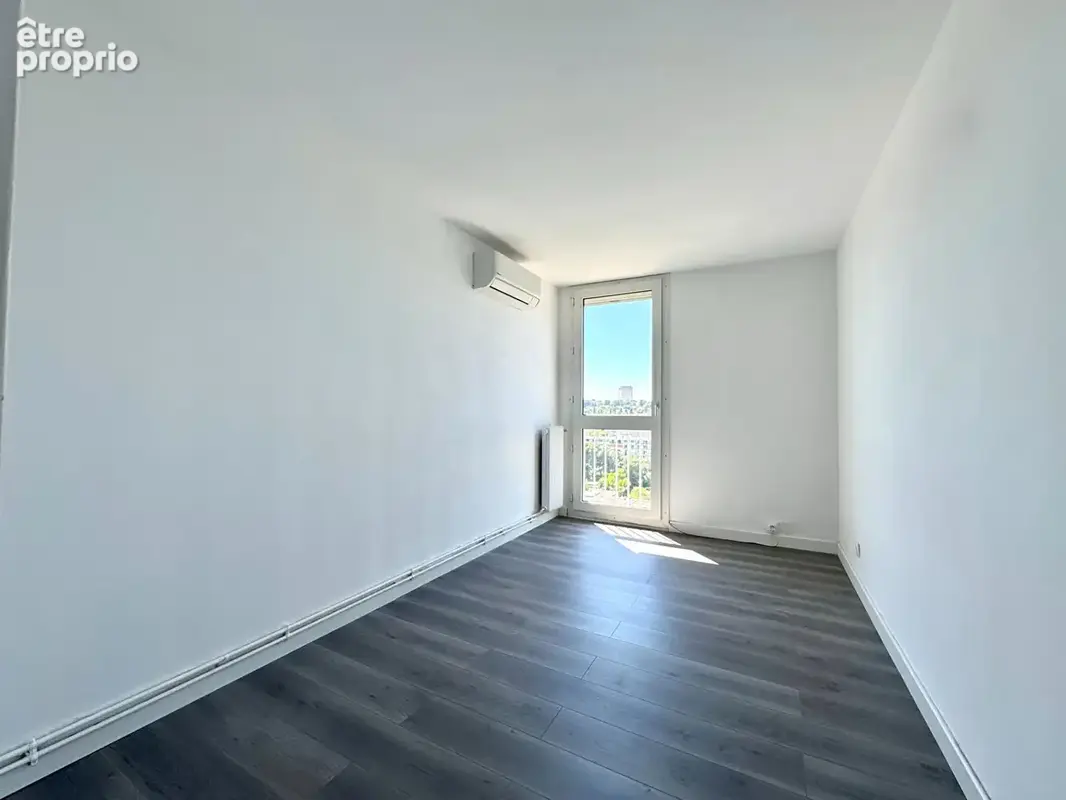 Appartement T4 de 76 m2, étage élevé, Les Olives 13013 - photo 10