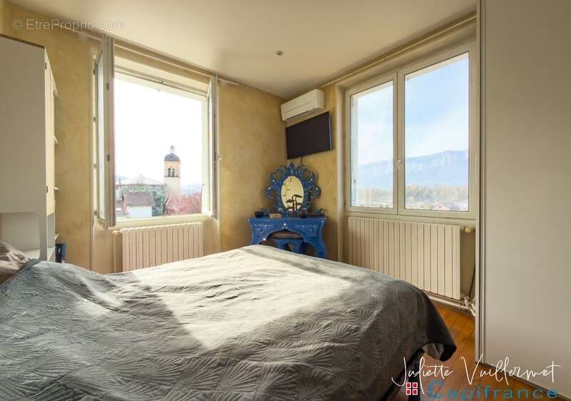 Maison à VILLARD-BONNOT