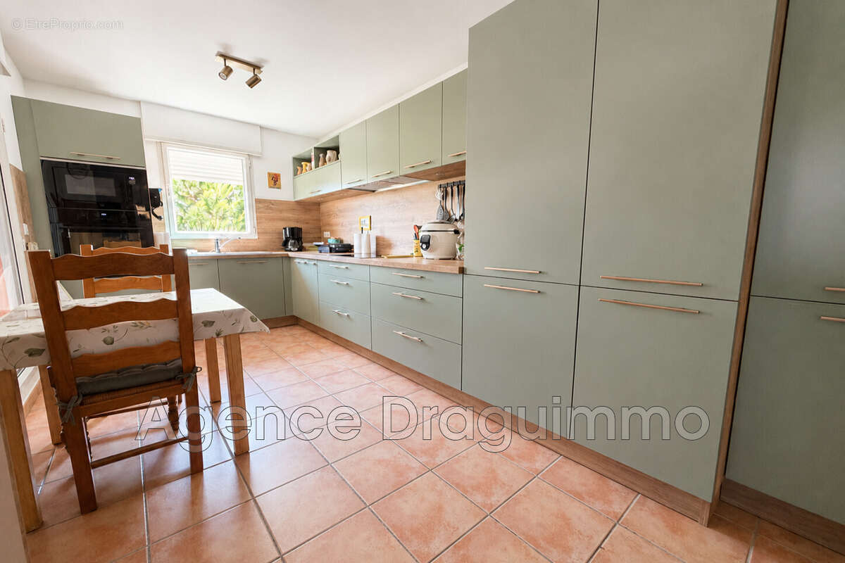 Appartement 123 m² à Draguignan  - photo 4