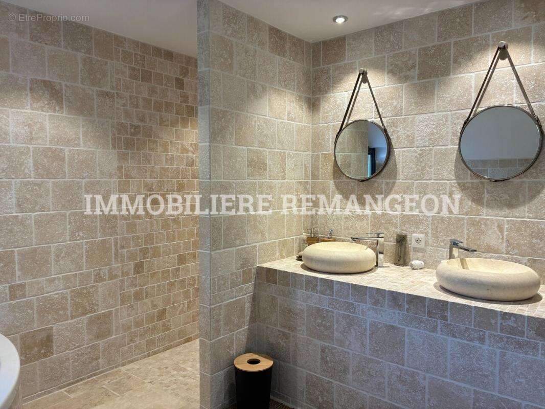 Maison à PIERREFITTE-SUR-SAULDRE