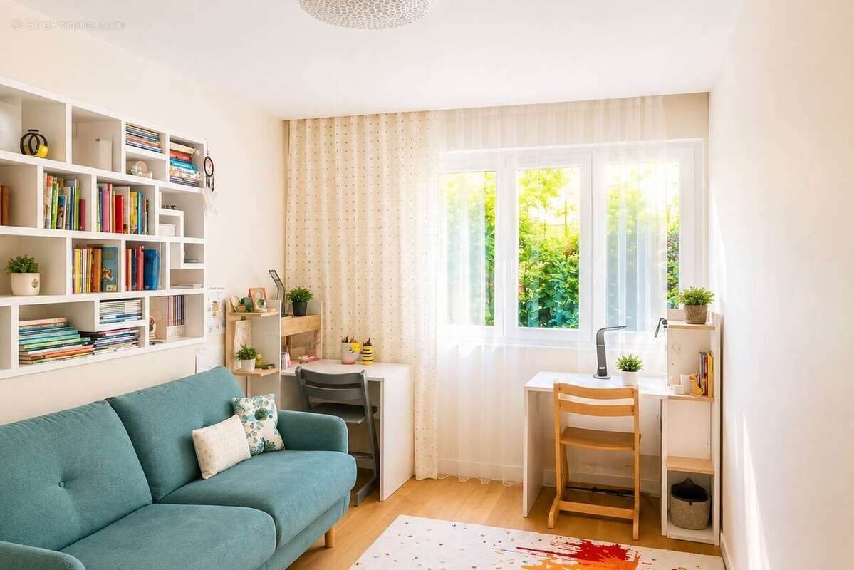 Appartement à SAINT-MAUR-DES-FOSSES