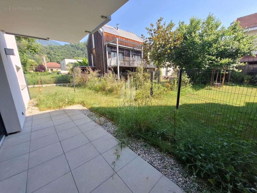 Appartement à CORENC