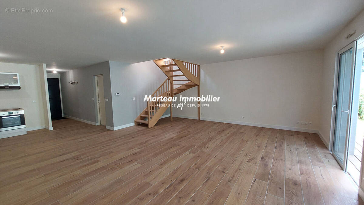 Maison à COULAINES