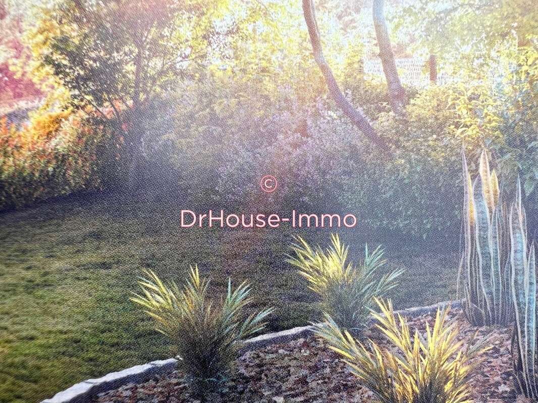 Appartement à RAMONVILLE-SAINT-AGNE