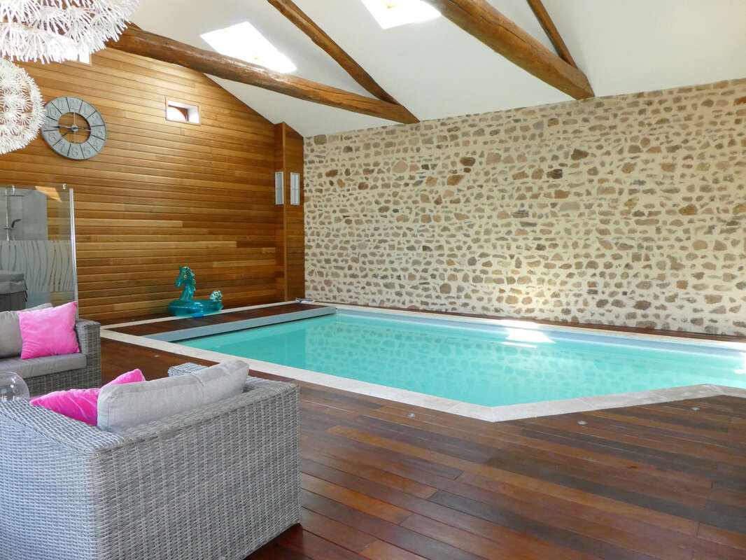 Maison à LONGESSAIGNE