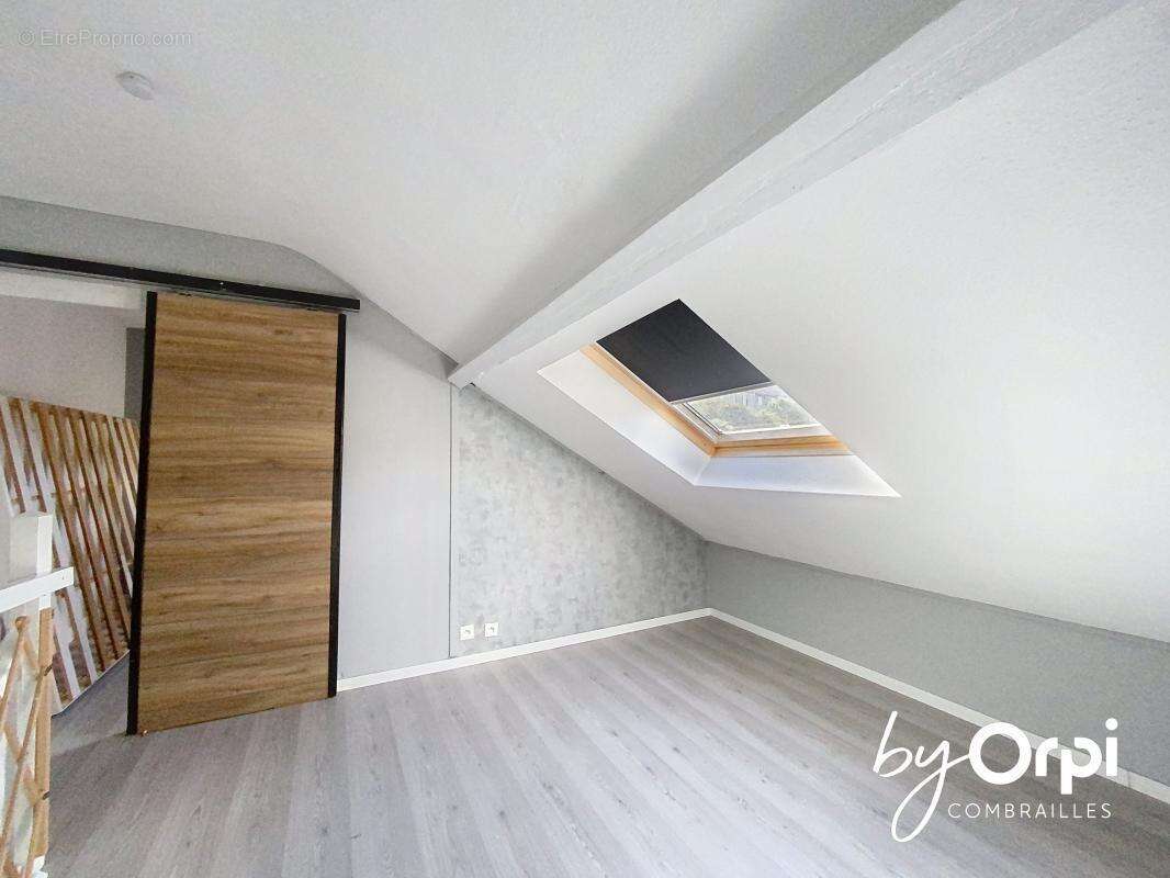 Maison à SAINT-ELOY-LES-MINES