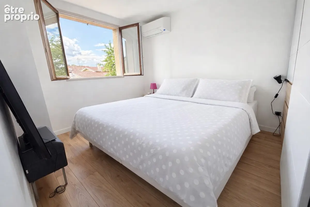 Belle Maison rénovée de 80 m² - cave de 45 m² sur terrain de 300 m² - Francheville-le-Bas - photo 5