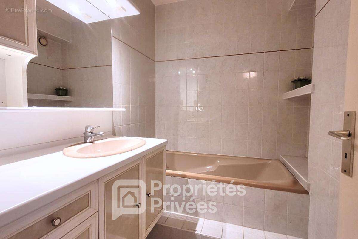 Appartement à LES ULIS