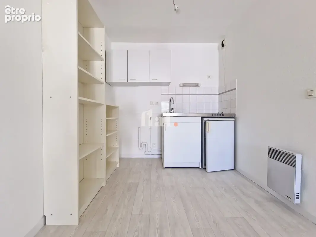 Appartement T2 - 37m2 - DPE C - - photo 9