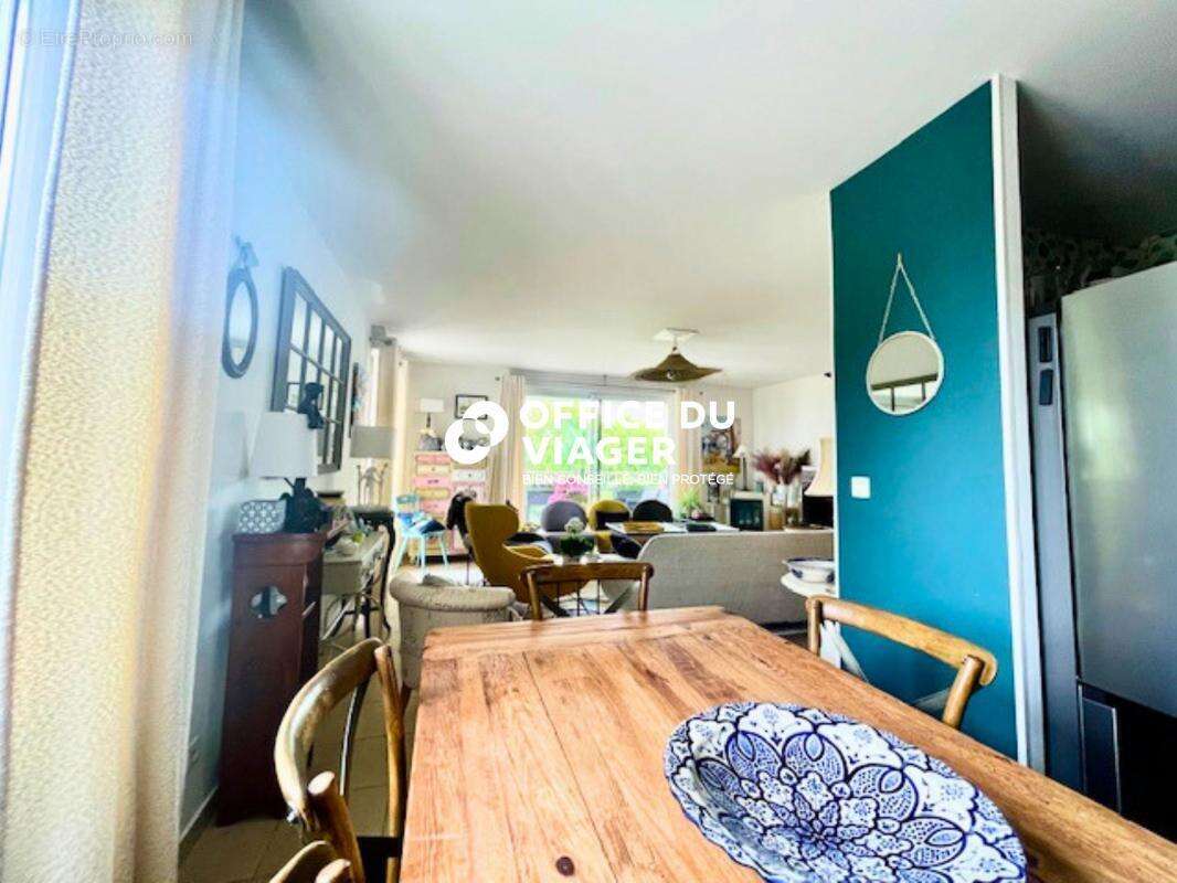 Appartement -4 pièces - 84,18 m² - photo 3