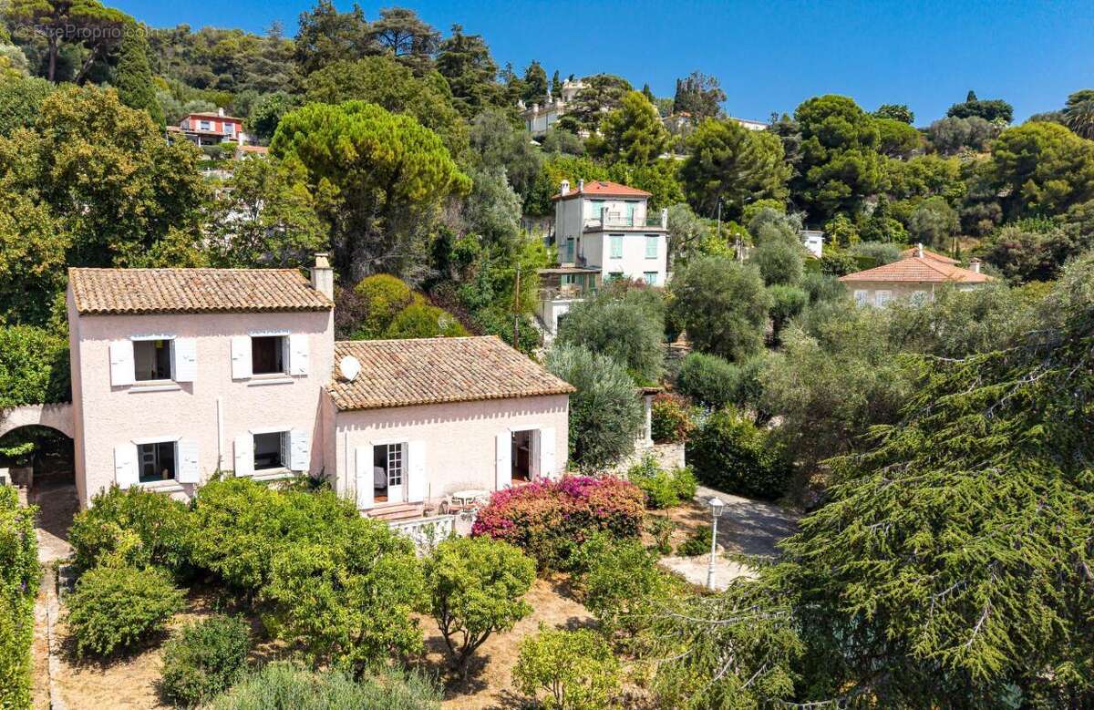 Nice gairaut – villa provençale avec vue mer, piscine, terrain de 2 000 m² et garage de 100 m² - photo 56