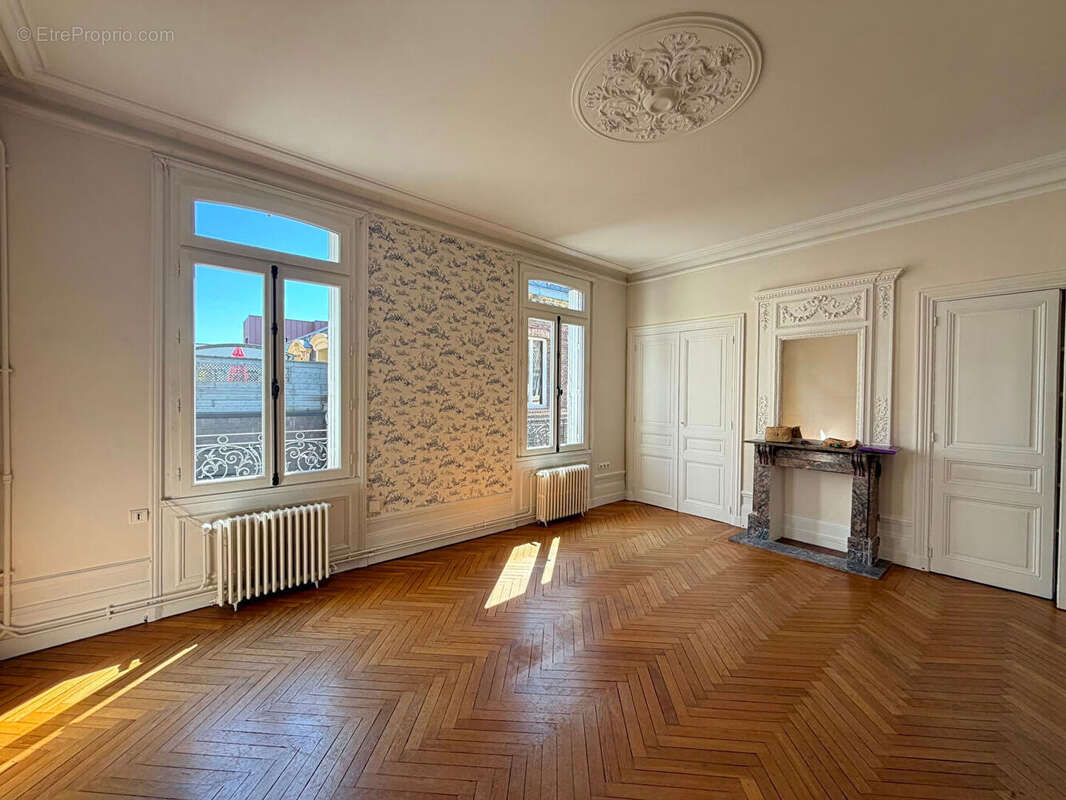 Appartement Rouen Centre-Ville 3 pièce(s) 89 m2 - AVEC BOX - photo 2
