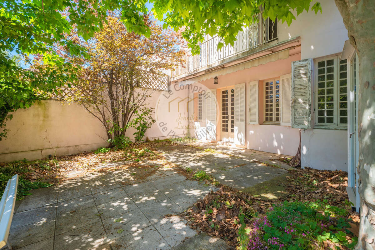 Maison à MARSEILLE-9E