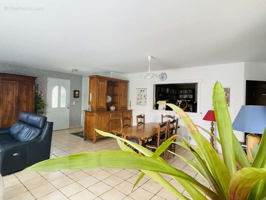 Maison à MIGNE-AUXANCES