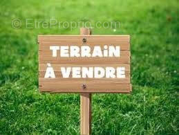 Terrain à CLEGUEREC