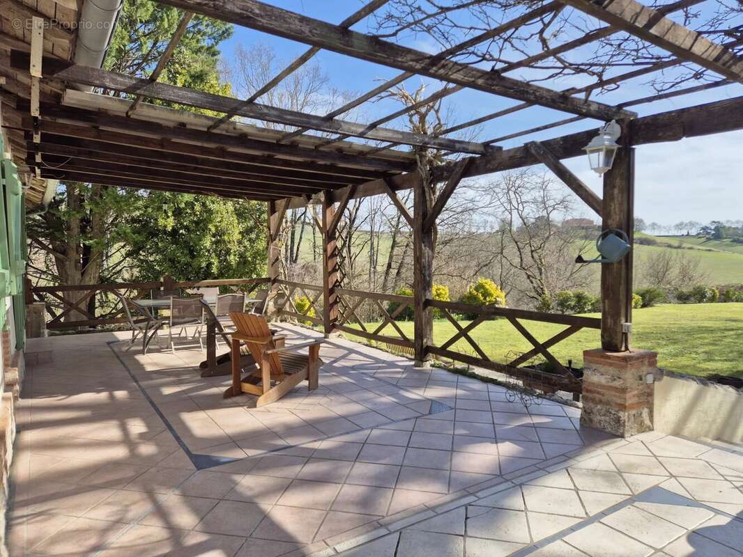 Maison à CAZES-MONDENARD