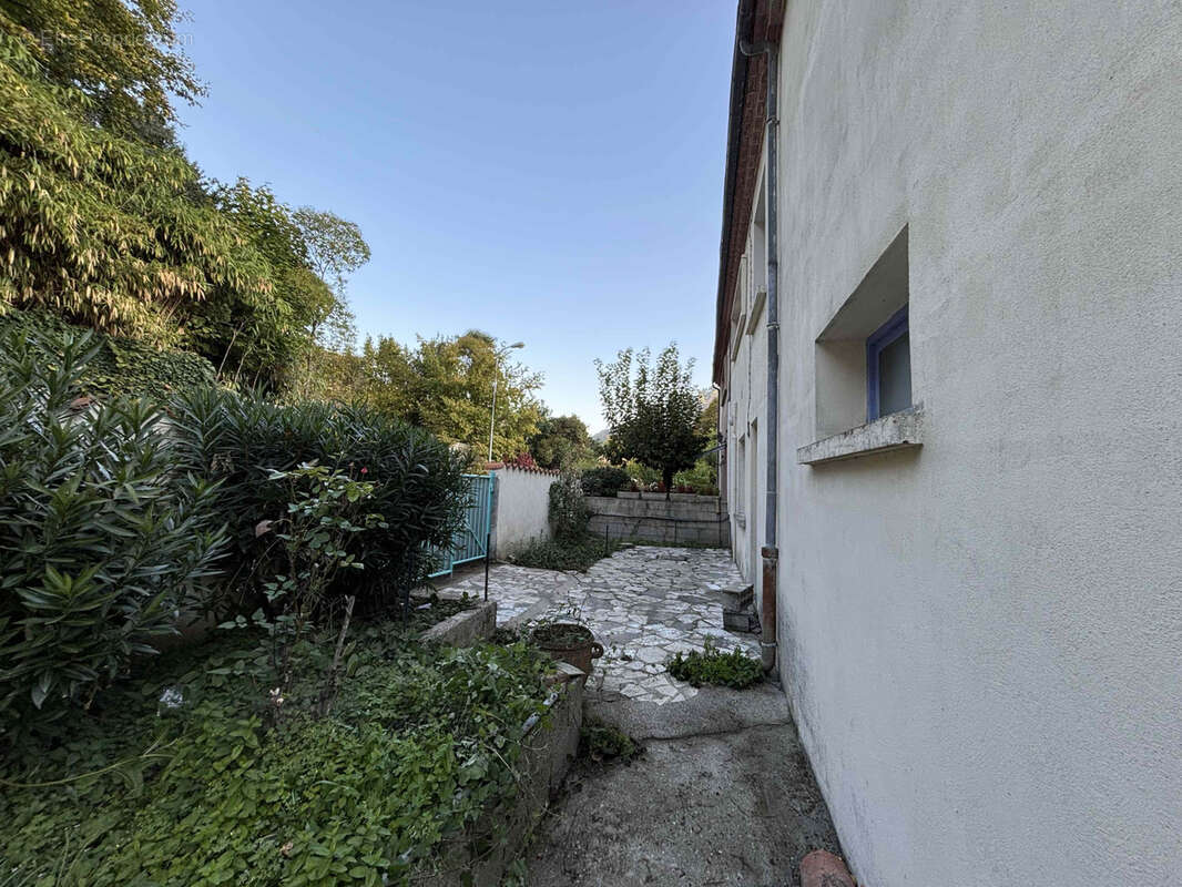 Maison 122m2 - 7p - Garage et jardin - SUMENE - photo 16