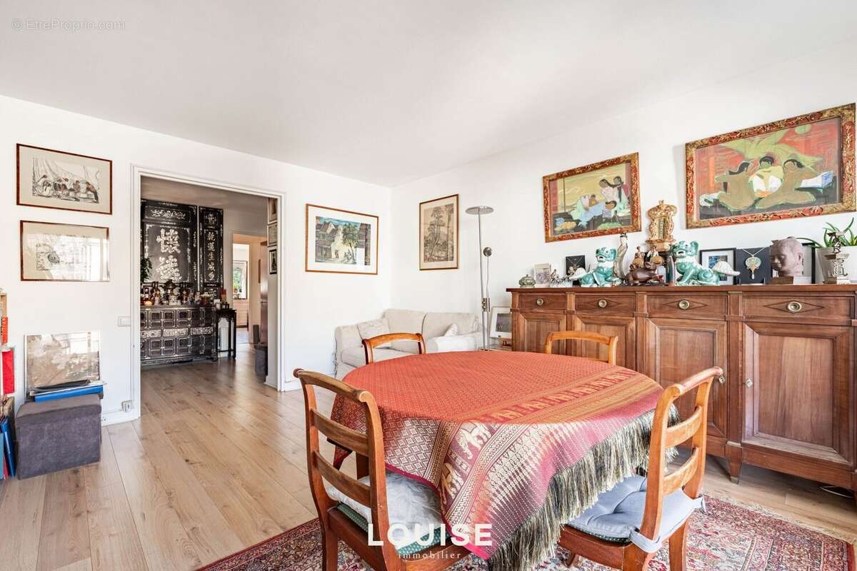Appartement à CHAVILLE