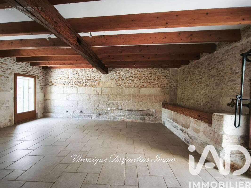 Photo 4 - Maison à SAINTES