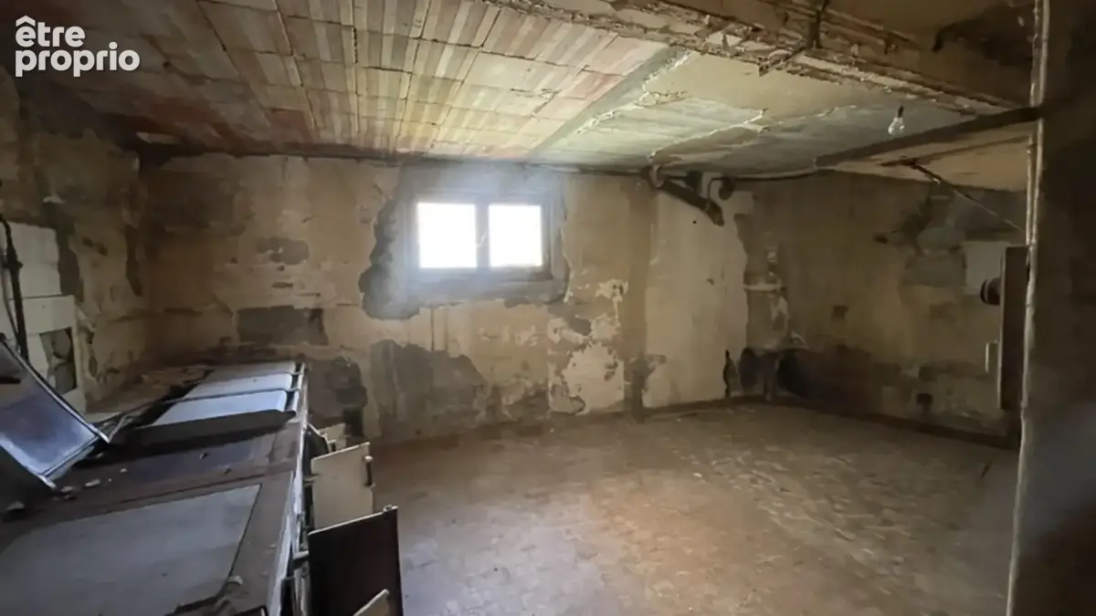 Immeuble / Maison de ville 240 m2 10 pièces POUILLY SUR LOIRE (58) proche NEVERS, La Charité-sur-Loire, Cosnes-Cours-sur-Loire - photo 13