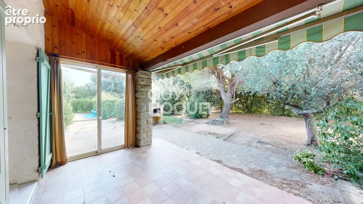 Maison à vendre à Sabran avec studio et garage - photo 8