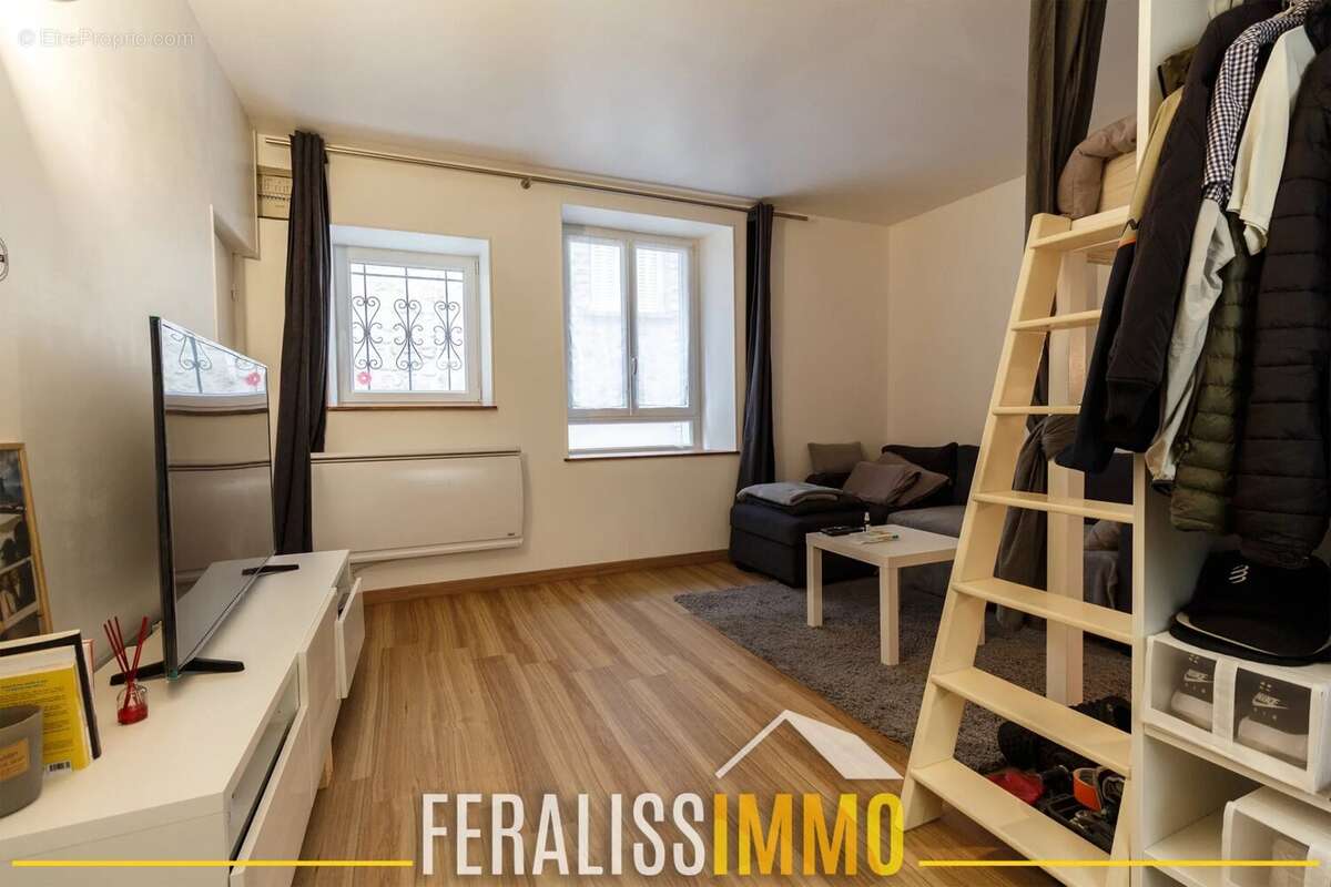 Appartement à VAUREAL