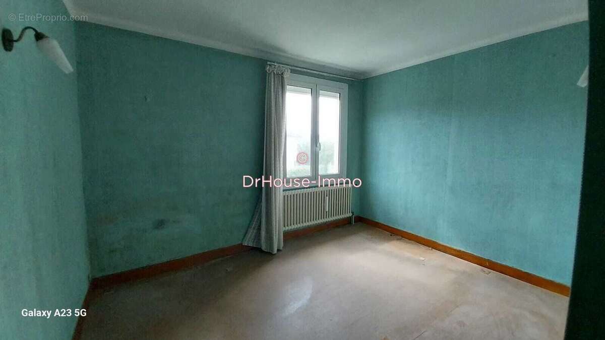 Maison 77 m² à Cahors  - photo 6
