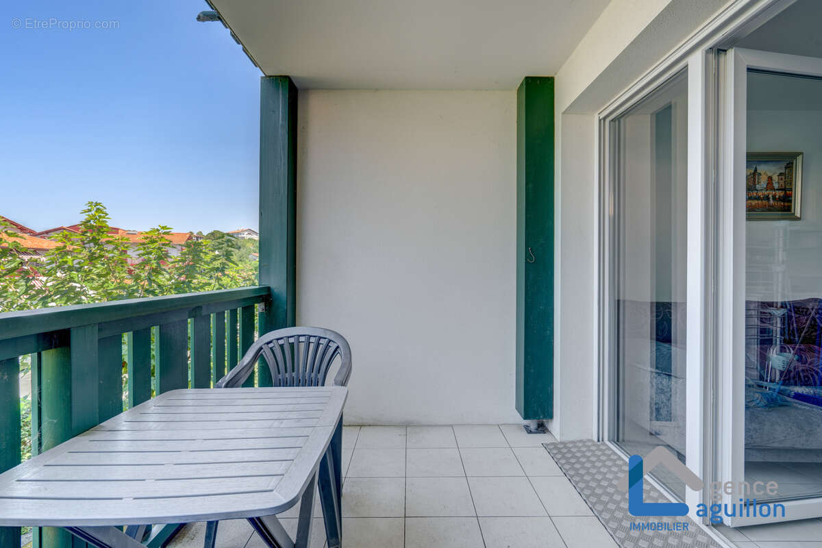 Appartement 2 pieces + alcove - photo 2