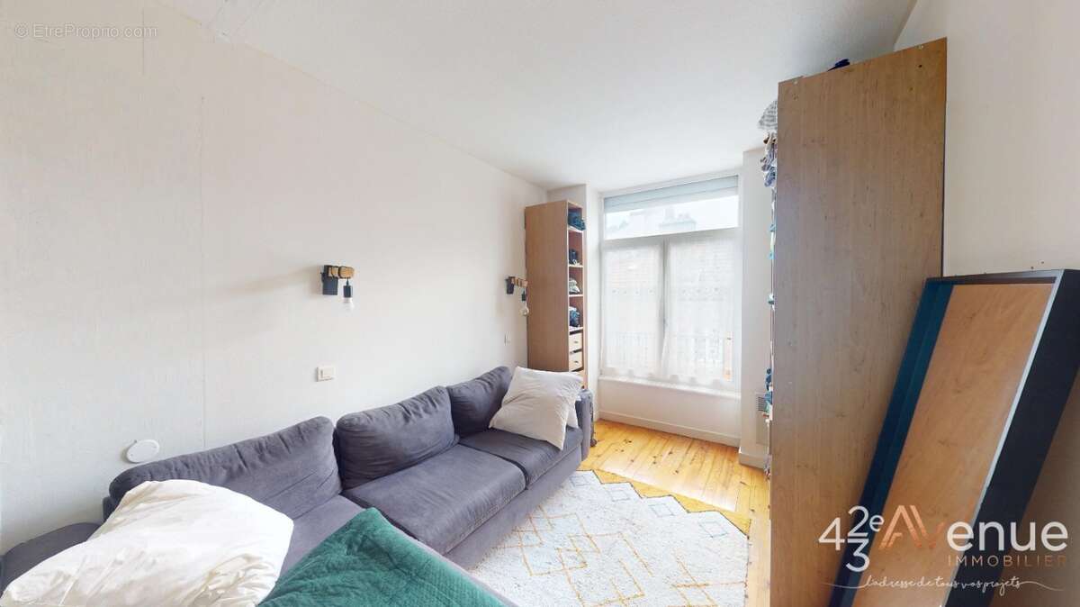 Appartement à SAINT-ETIENNE