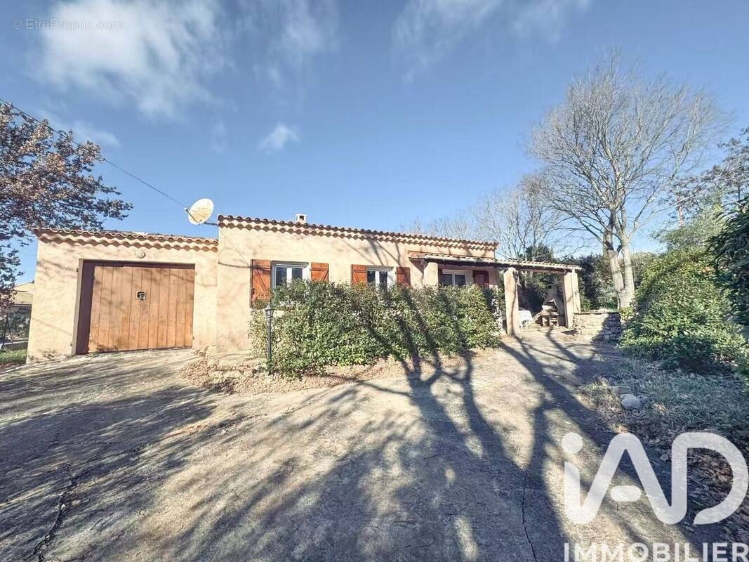 Photo 1 - Maison à LORGUES