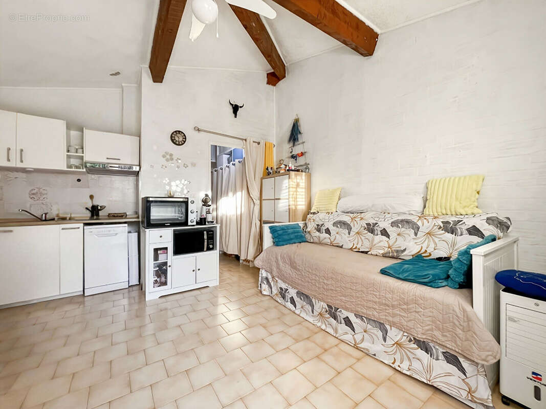 Appartement à SAUSSET-LES-PINS