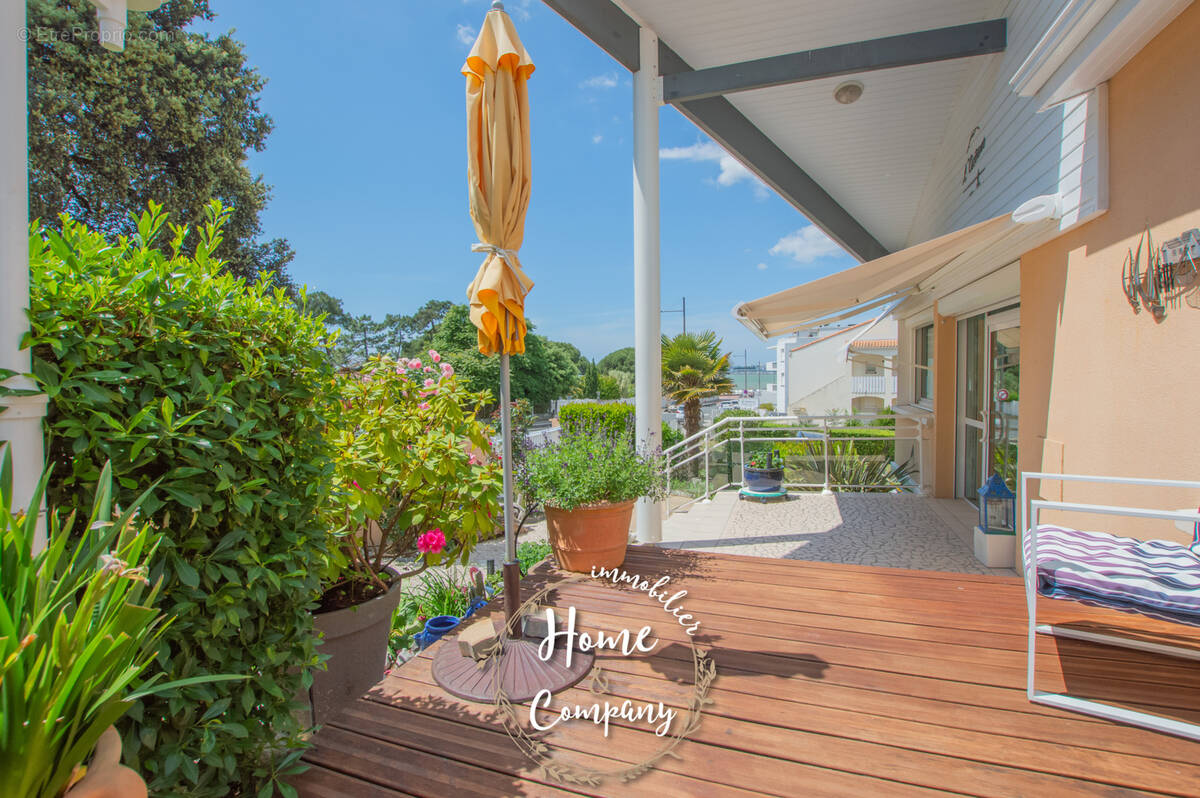 Maison à SAINT-GEORGES-DE-DIDONNE