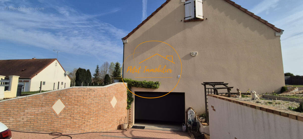 Maison à VILLORCEAU