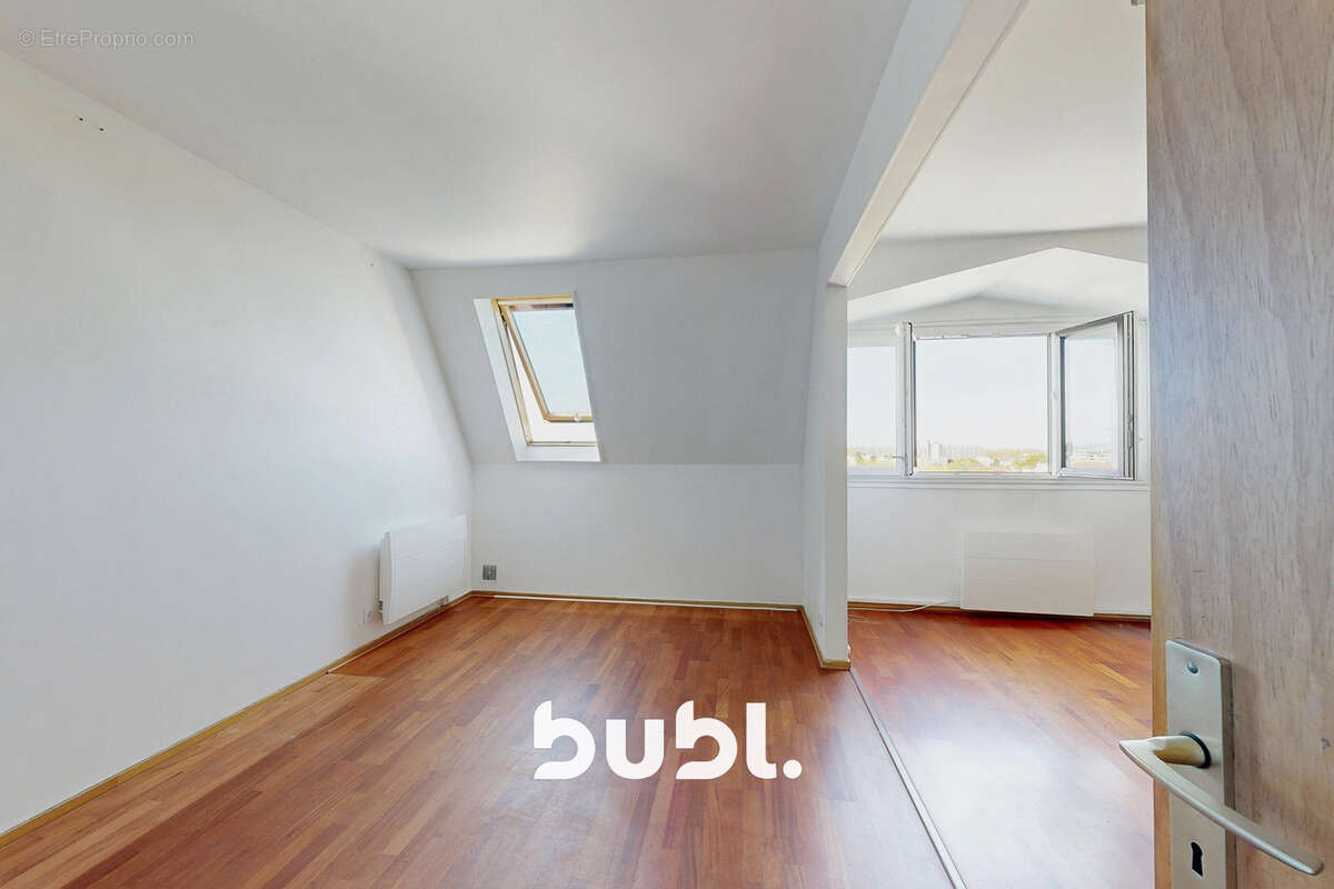 Appartement à RUEIL-MALMAISON