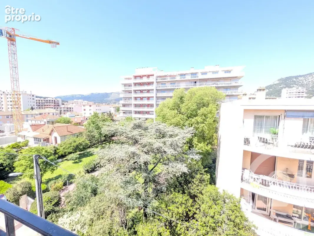 Appartement 3 pièces 47 m² à vendre à Toulon (83200) - photo 2