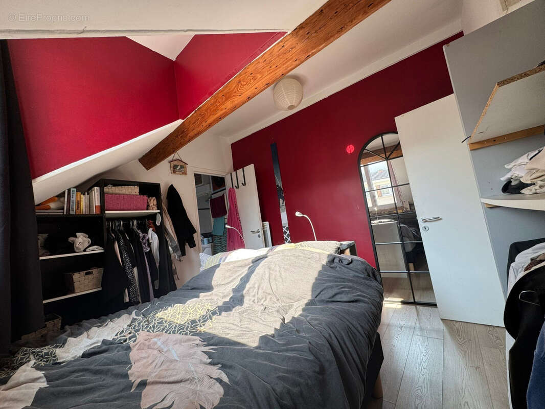 Appartement à PARIS-14E