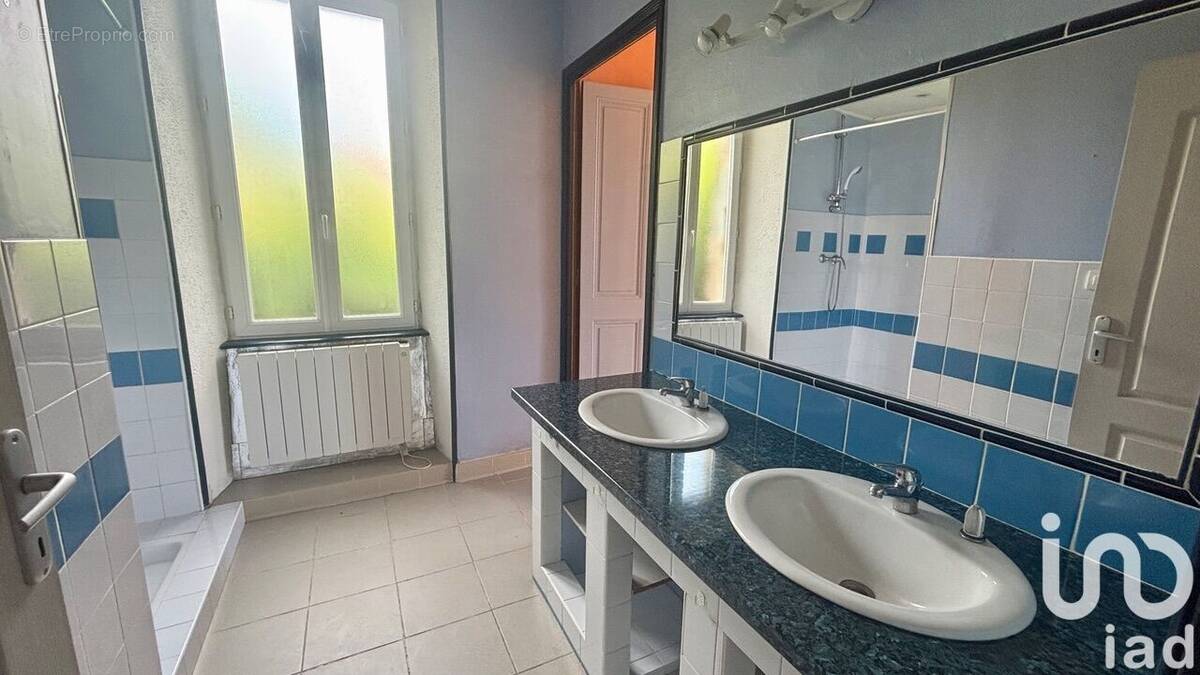 Photo 1 - Maison à LABEGUDE