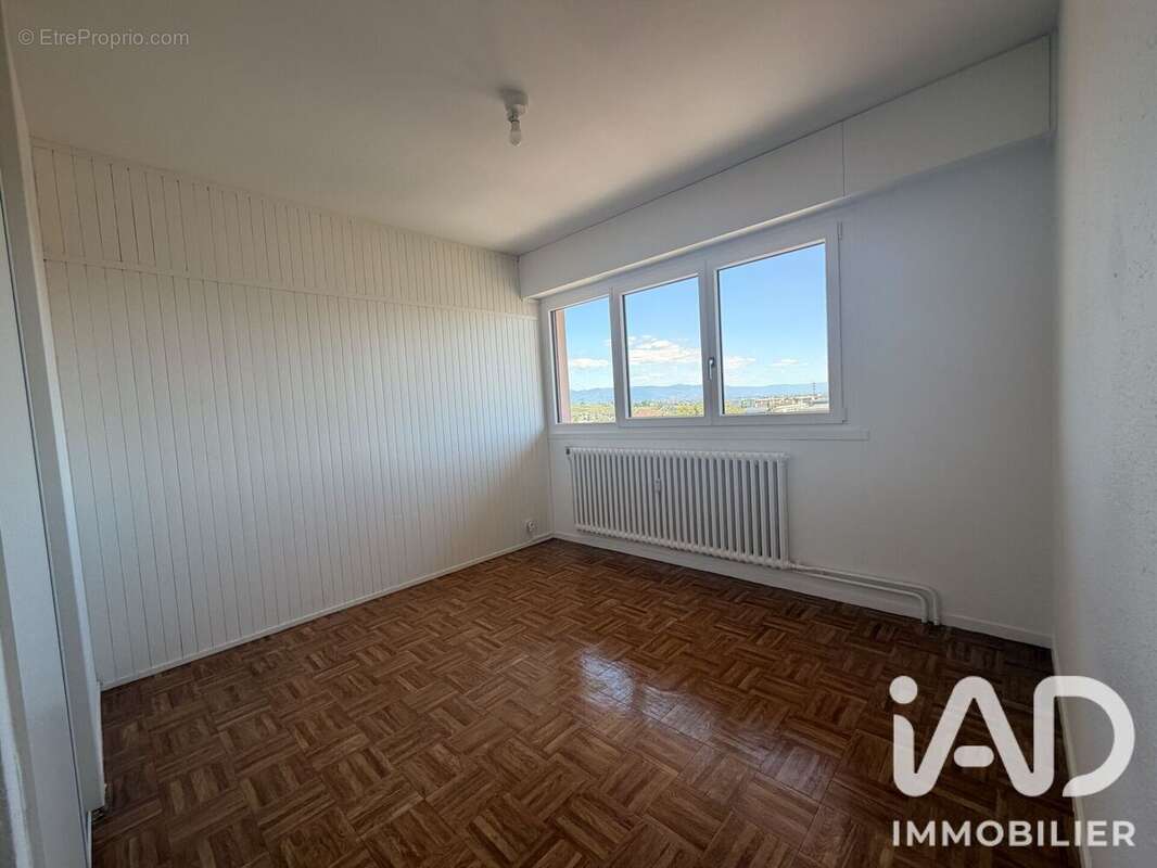 Appartement 77 m² à Saint-Julien-En-Genevois  - photo 7