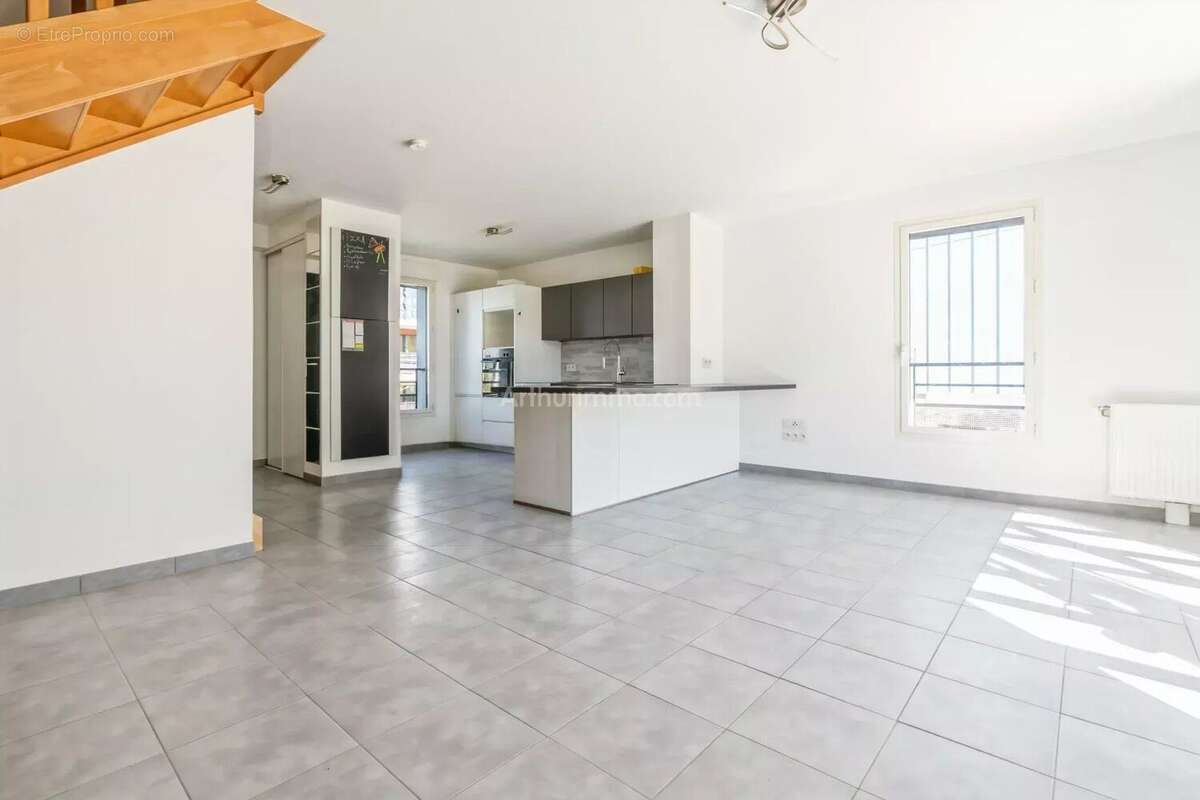 Appartement à MONTEVRAIN